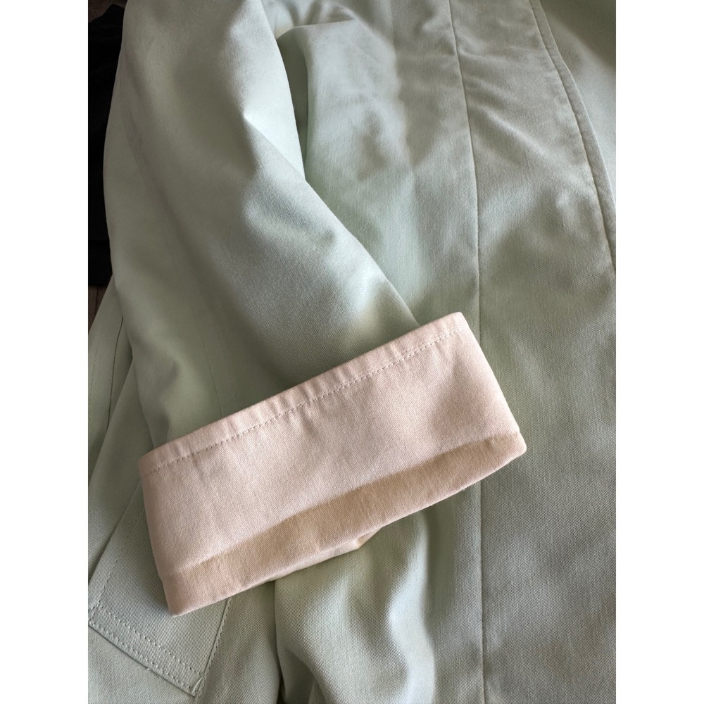 Vintage Burberrys' Mint Sage Green Mac Trench Coat Size 12L w/ Hanger & Dust Bag - Picture 4 of 11
